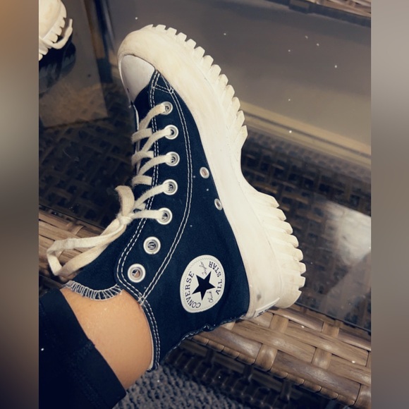 CONVERSE CHUCK TAYLOR ALL STAR LUGGED 2.0 BLACK / EGRET - WHITE - Picture 10 of 11